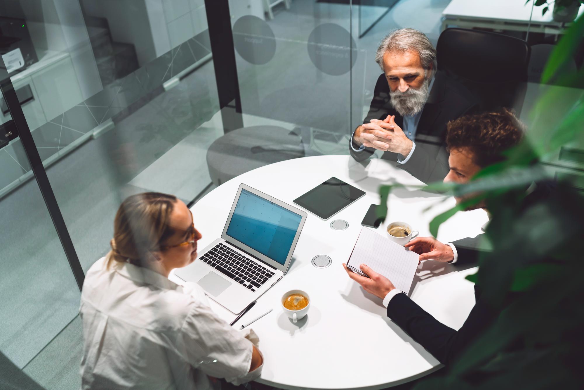 Modernes Büro, Besprechungssituation